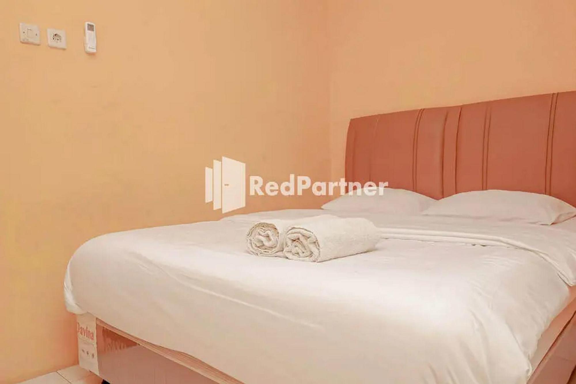 Pondok Damai Guest House Syariah Mitra Reddoorz Cirebon Extérieur photo